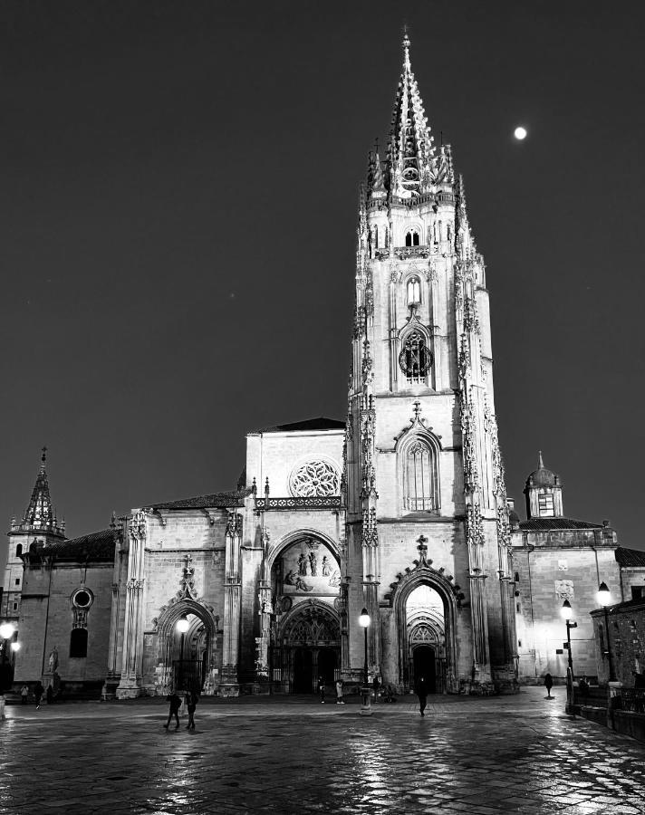 Atico Al Lado Del Ayuntamiento Apartment Oviedo Exterior foto